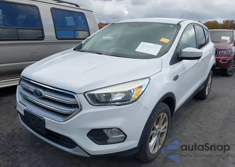 2017 Ford Escape Se z USA, uszkodzony, nr VIN 1FMCU9GD6HUB00425